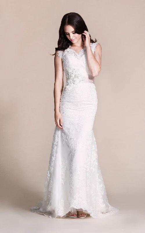 Sleeveless Sheath Long Dress With Appliques and Beadings-ZP_703934